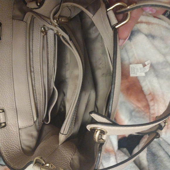 Micheal Kors light pink bag - Picture 5 of 6